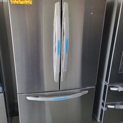 LG French Door Refrigerator 33 Wide  7V 6