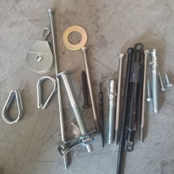 Lot Of Miscellaneous Bolts And Whatnot $5