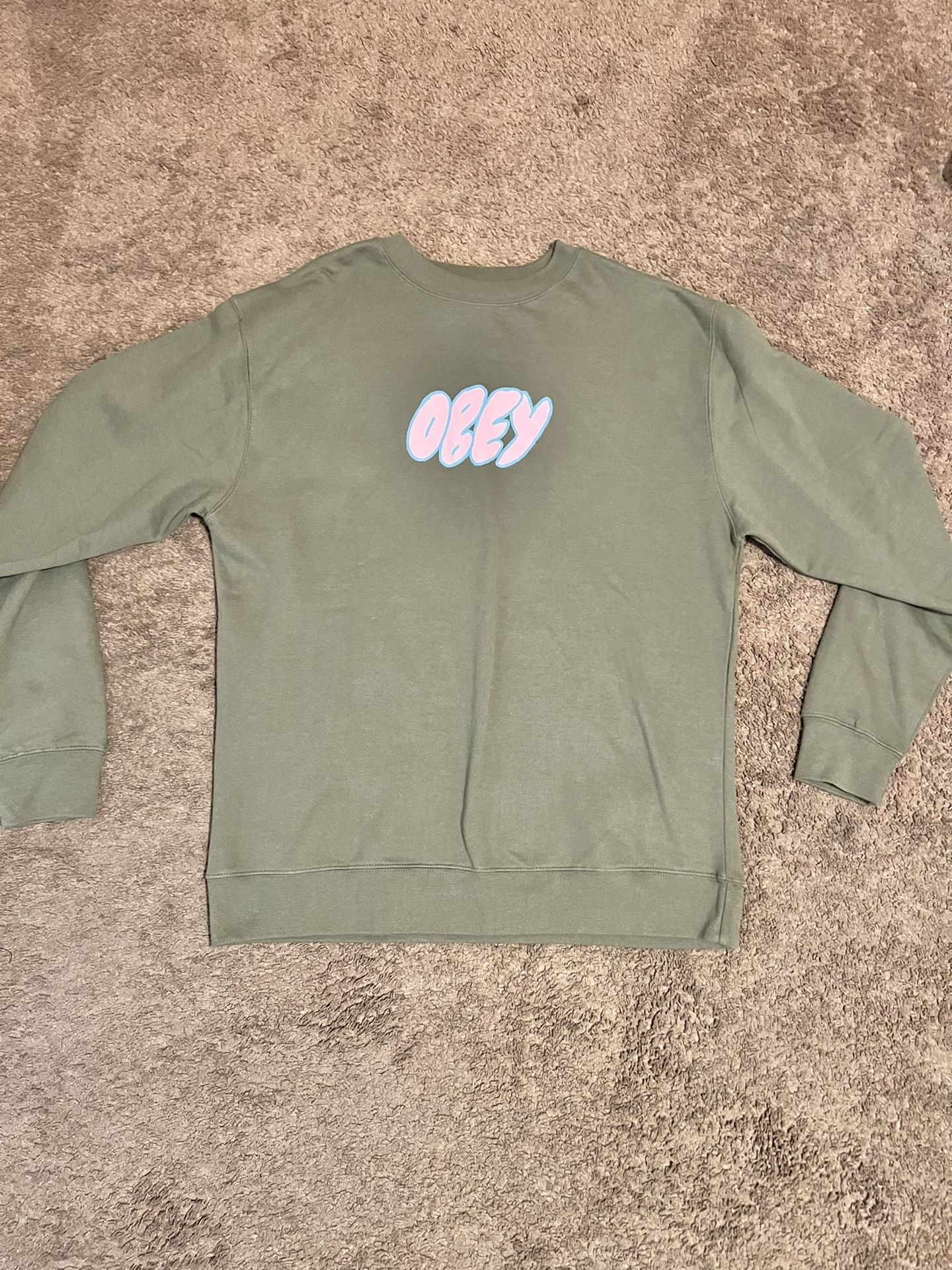 obey sweatshirt