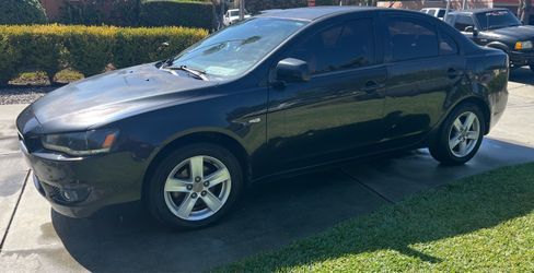 2008 Mitsubishi Lancer ES - Automatic
