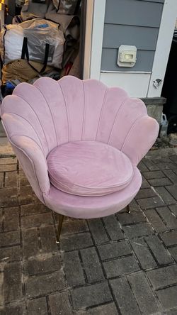 Queen Lounge chair
