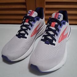 New Brooks Launch GTS 8 Women's Running Shoe * Size: 8.5 (Medium)