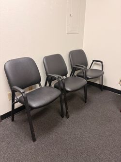 Set of 3 Black Office Guest Chairs