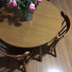 Round Wood Table 