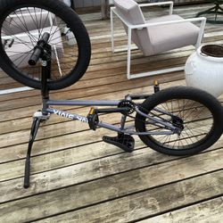 Kink Bmx Bike 2022