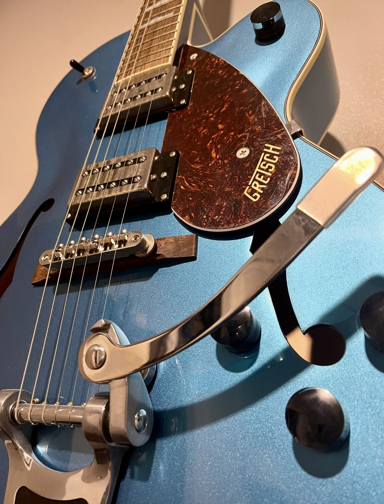 Gretsch G2420t Riviera Blue RARE color