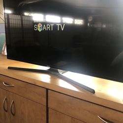 Samsung Smart Tv 50 Inch - Model # In One Of Pics…Must Come To Huntington Beach 