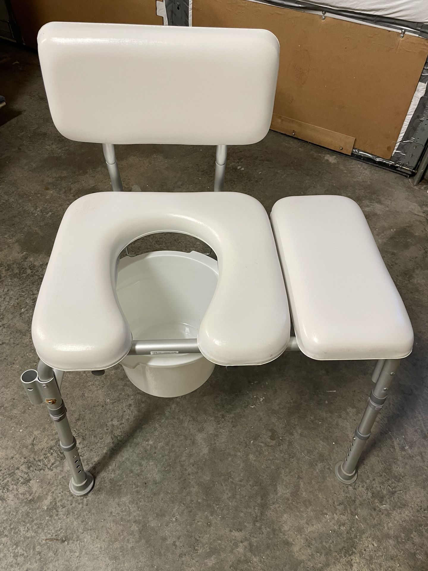 Shower/commode Chair