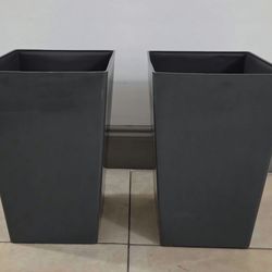 *** REDUCED *** PAIR of 15" (Tall) Gray Mobile Resin Planters @ Lasting Creations