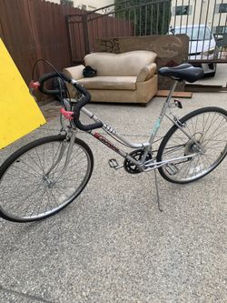 HUFFY Carrera 26 Road Bike Cruiser 10 Speed 80 OBO for Sale in Los Angeles CA OfferUp