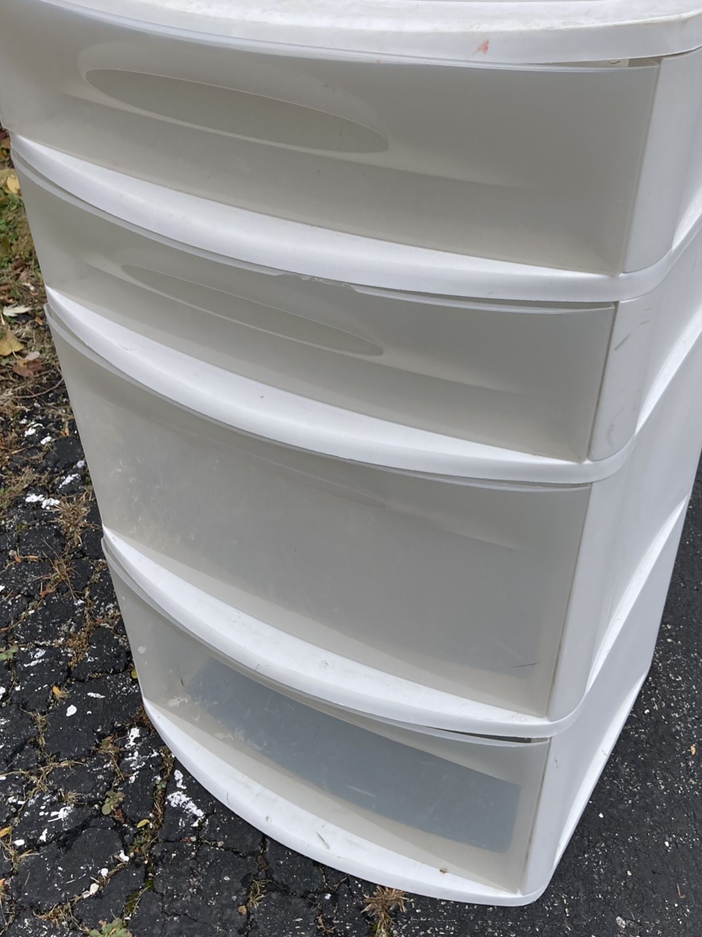 Large storage drawers