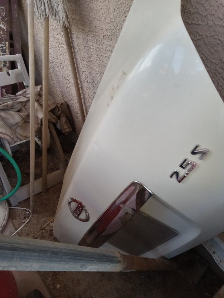Altima Trunk