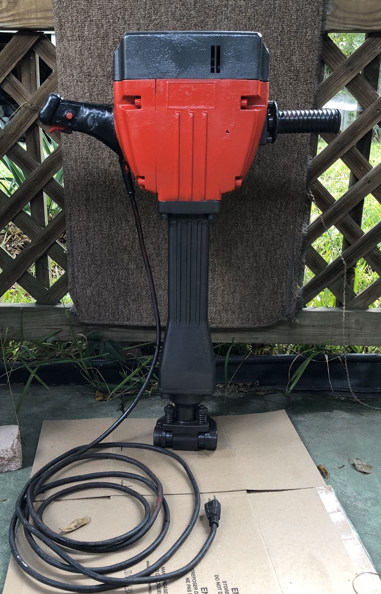 Chicago Electric Jack Hammer with Variable Speed.