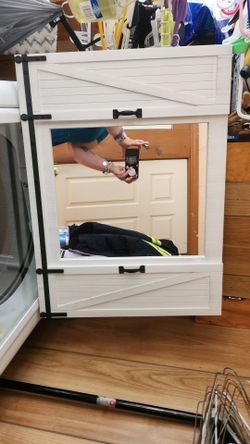 White Mirror