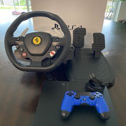 PS4 + 1 Controller & PS4 steering wheel