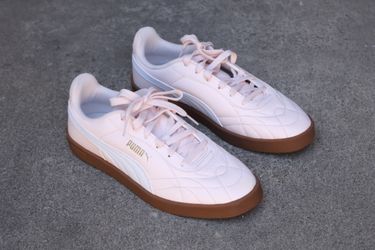 Puma Club 2 Indoor Sneaker Women’s Size 10.5
