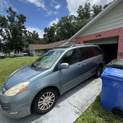 2009 Toyota Sienna