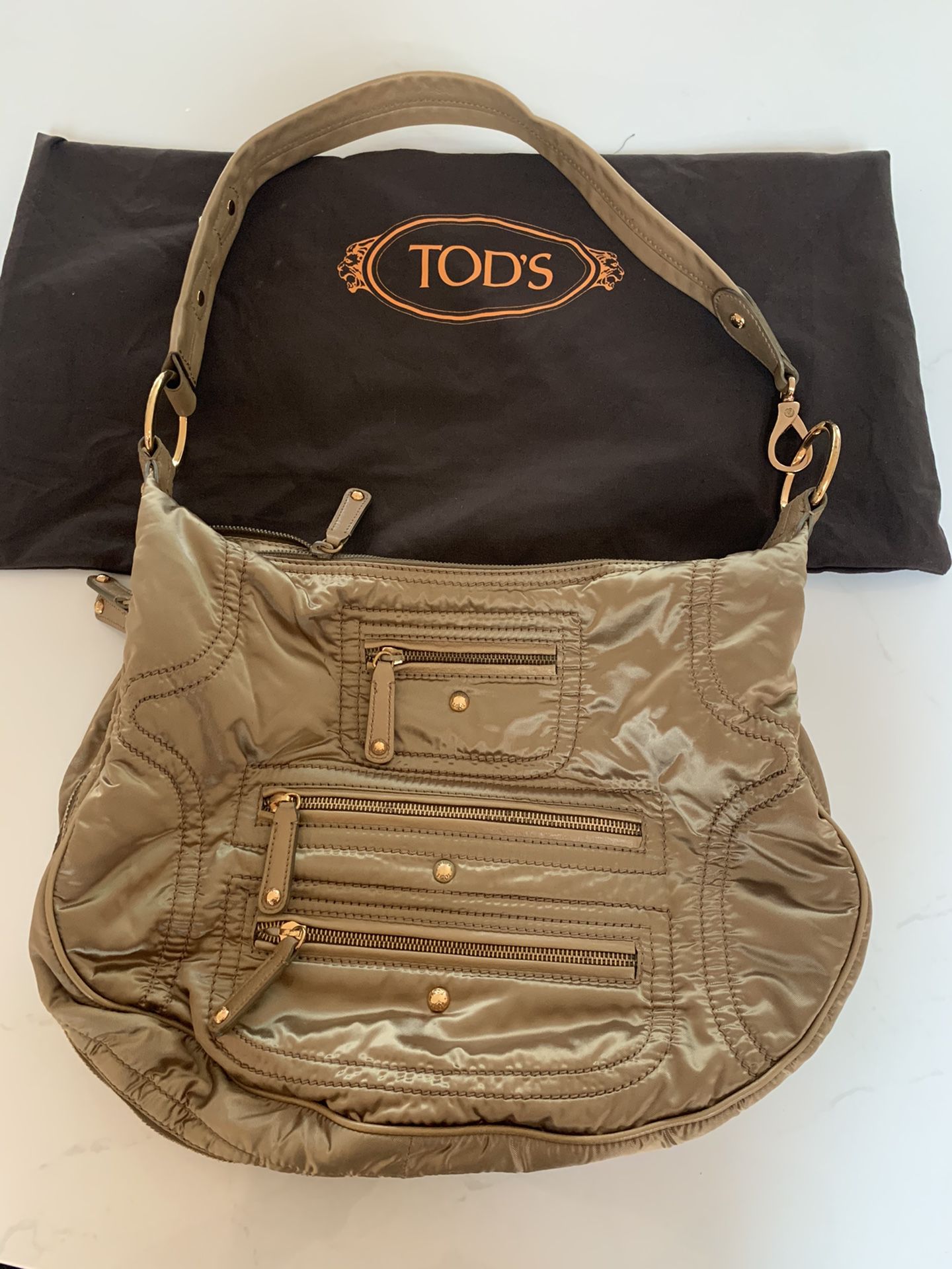 Tod’s Lightweight Purse - authentic