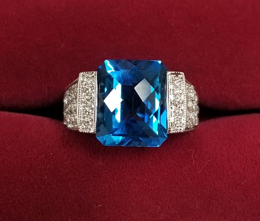 14k White Gold Swiss Blue Topaz & Diamond Ladies Ring