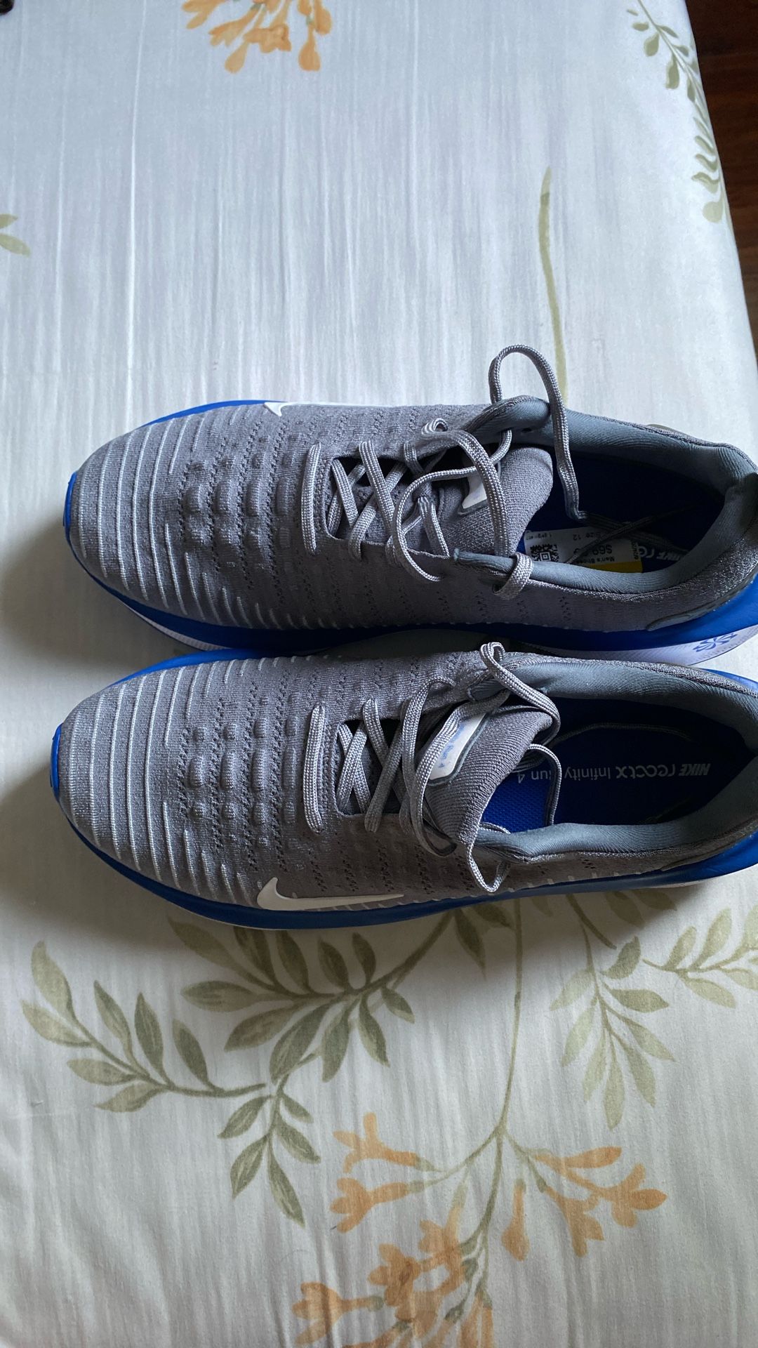 NIkE