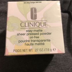 Clinique Stay-matte