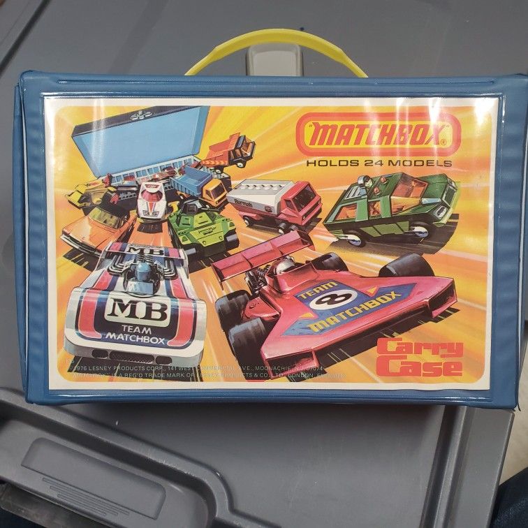 Hot Wheels Case