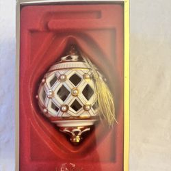 Lenox Florentine And Pearl Porcelain Ball Ornament in Original Box; Discontinued