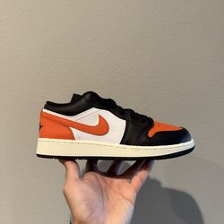 Air Jordan 1 Low Big Kids Size 6Y / Women’s Size 7.5 - NEW