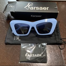 Blue Vintage style sunglasses for women