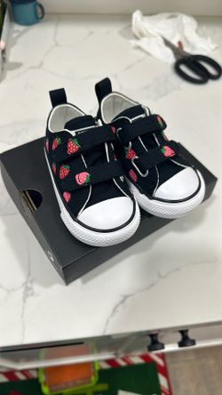 Baby Converse