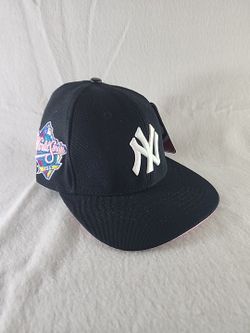 New York Yankees Logo 1999 World Series Snapback Hat Pro Standard Black & Pink