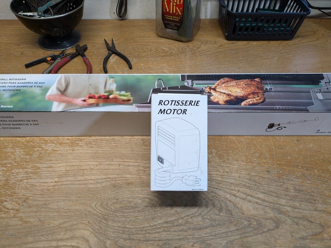 New , BBQ Rotisserie Set