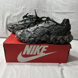 Nike Air Max DN8 PRM cargo khaki size 10