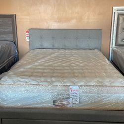 Grey Counter Height Table With 4 Stools 