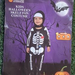 HALLOWEEN COSTUME  