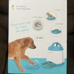 Automatic Dog Treat Dispenser 