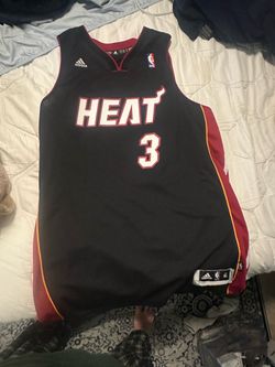 Signed dwyane wade jersey mens size xl (cash only)