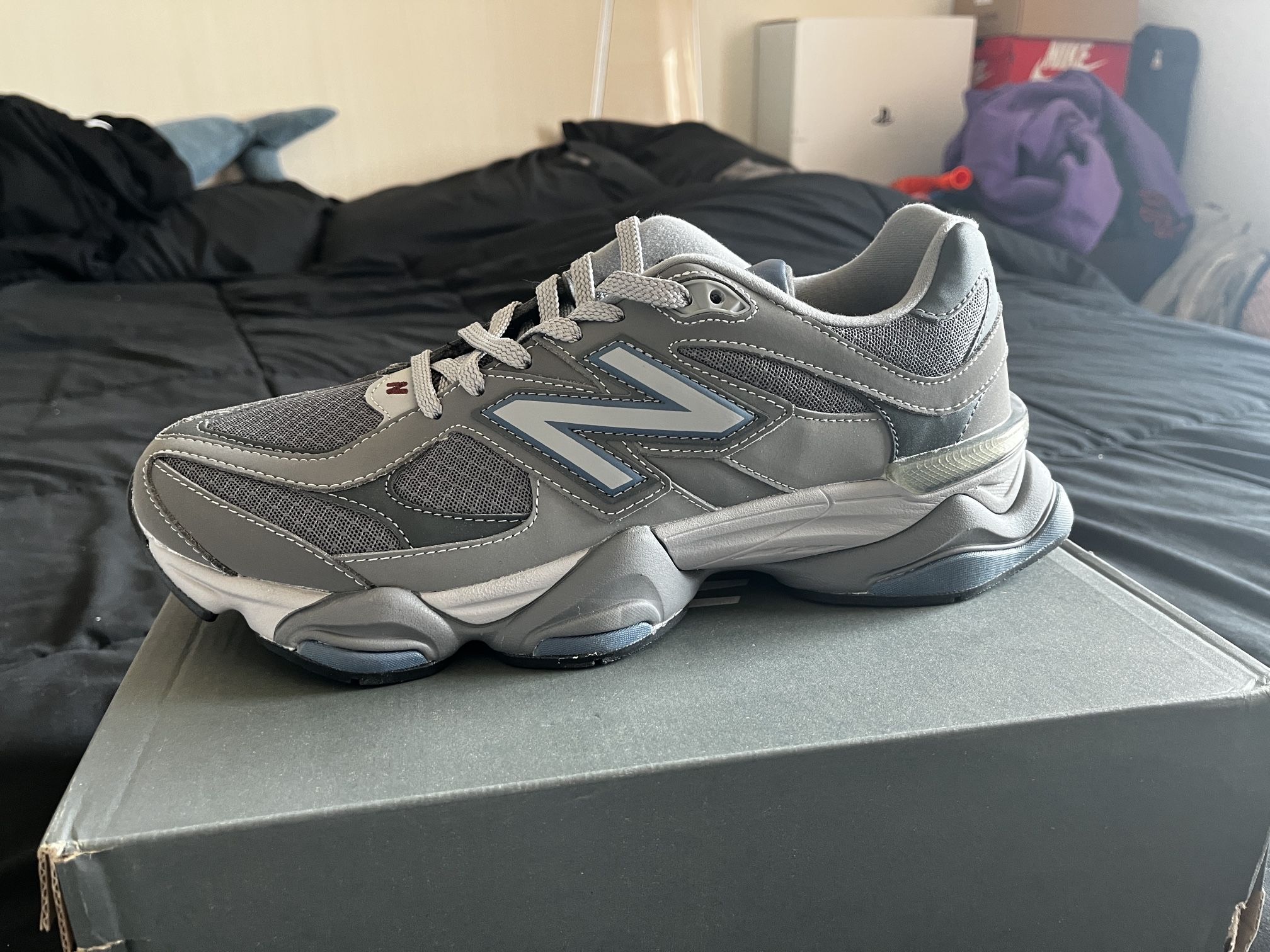 New Balance Grey/Blue 9060