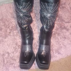 Embroidered Spider Web Knee High Boots 