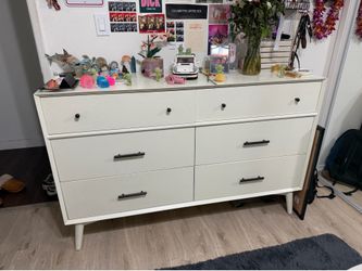 PICK UP ONLY White 6-Drawer Mid-Century Modern Dresser
