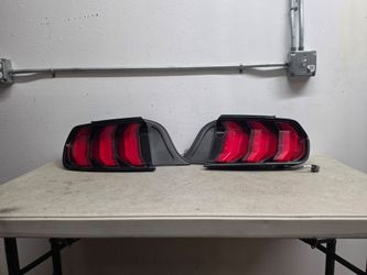 Left right tail light mustang 2018 2019 2020 2021 2022 2023 ford