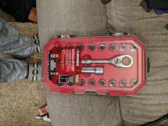 Husky Pass Through Ratchet Set