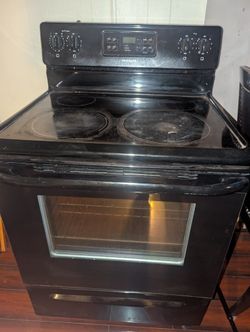 Frigidaire Electric Stove
