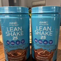 GNC Lean Shake 25 Meal Replacement Powder,, 25g Protein, High Fiber