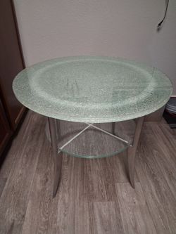 CRACKED GLASS TABLE