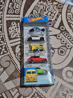 Hot Wheels Volkswagen 5-Pack Die-Cast Cars