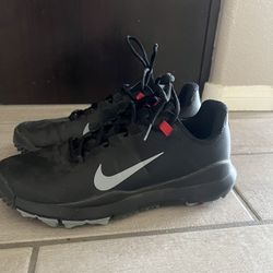 Tiger Woods Golf Shoes, Nike Golf, Golf Clubs 