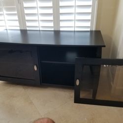 TV ENTERTAINMENT CENTER CONSOLE BLACK  FURNITURE 