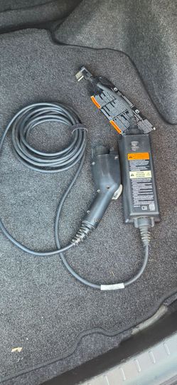 OEM GM Chevy Bolt EV Charger  E346031 - J1772 Level 1