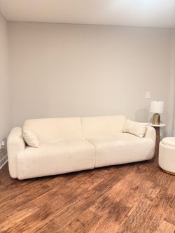 90" White Bouclé Cloud Sofa – Modern Couch
